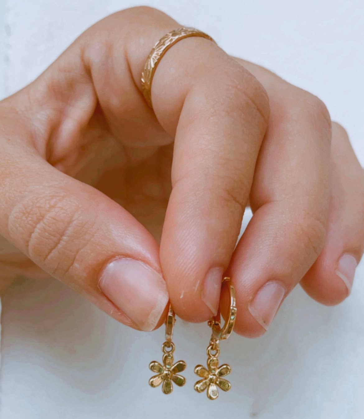 driftaway jewelry - Lazy Daisy Earrings