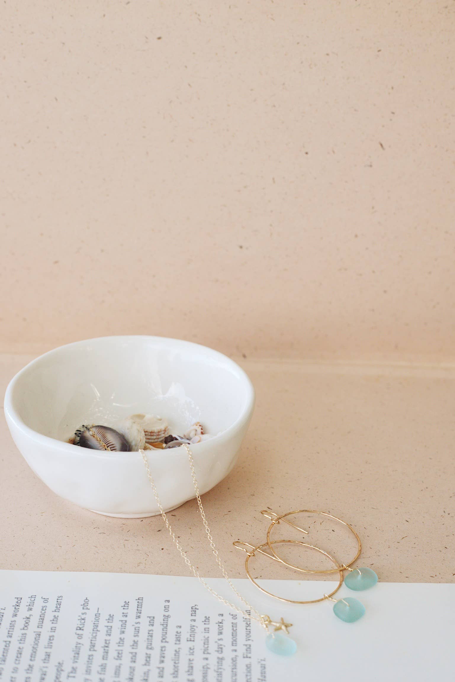 Salty But Sweet - Tiny Frosted Glass & Starfish Necklace in Gold
