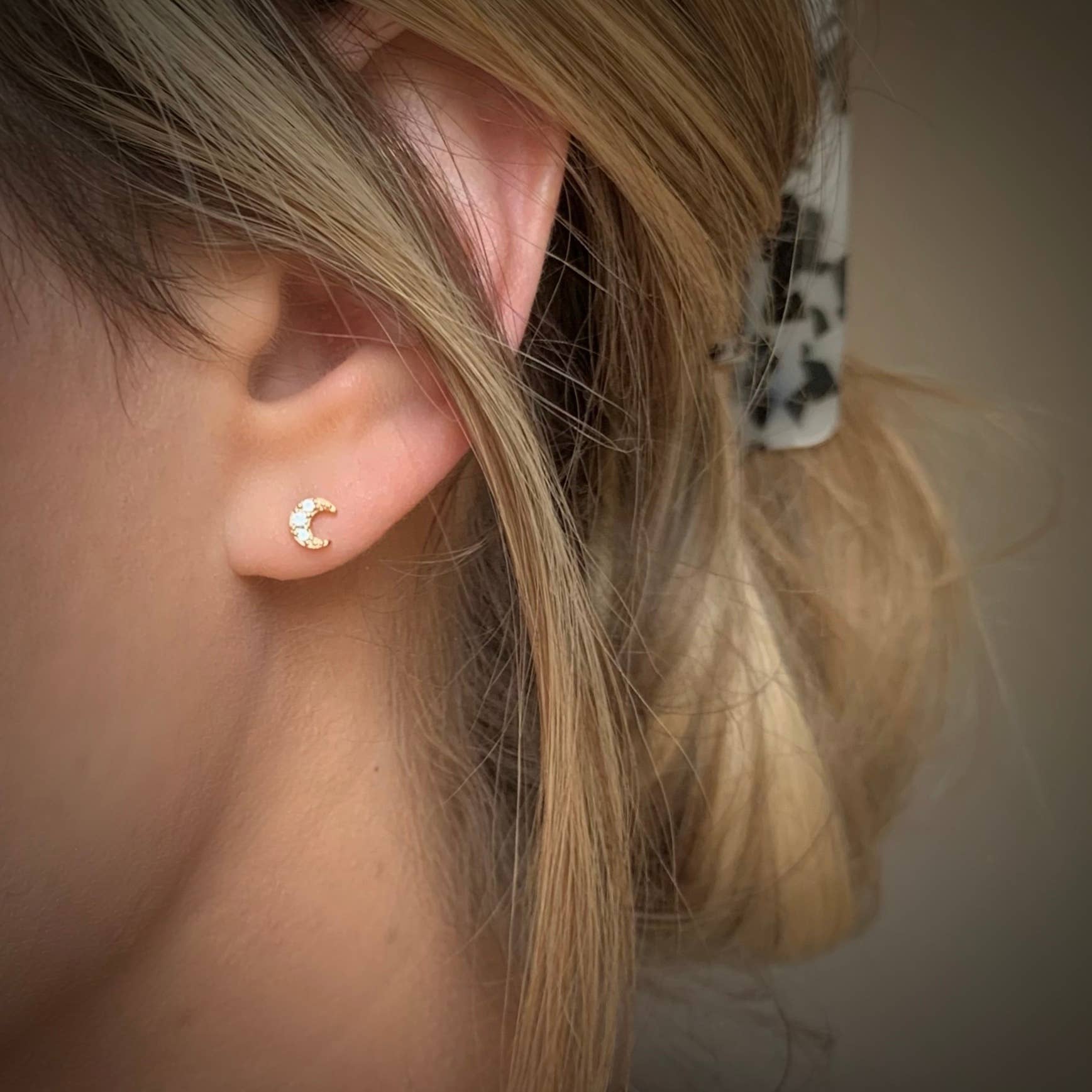 STAR & MOON STUDS | gold | tiny & dainty stud earrings