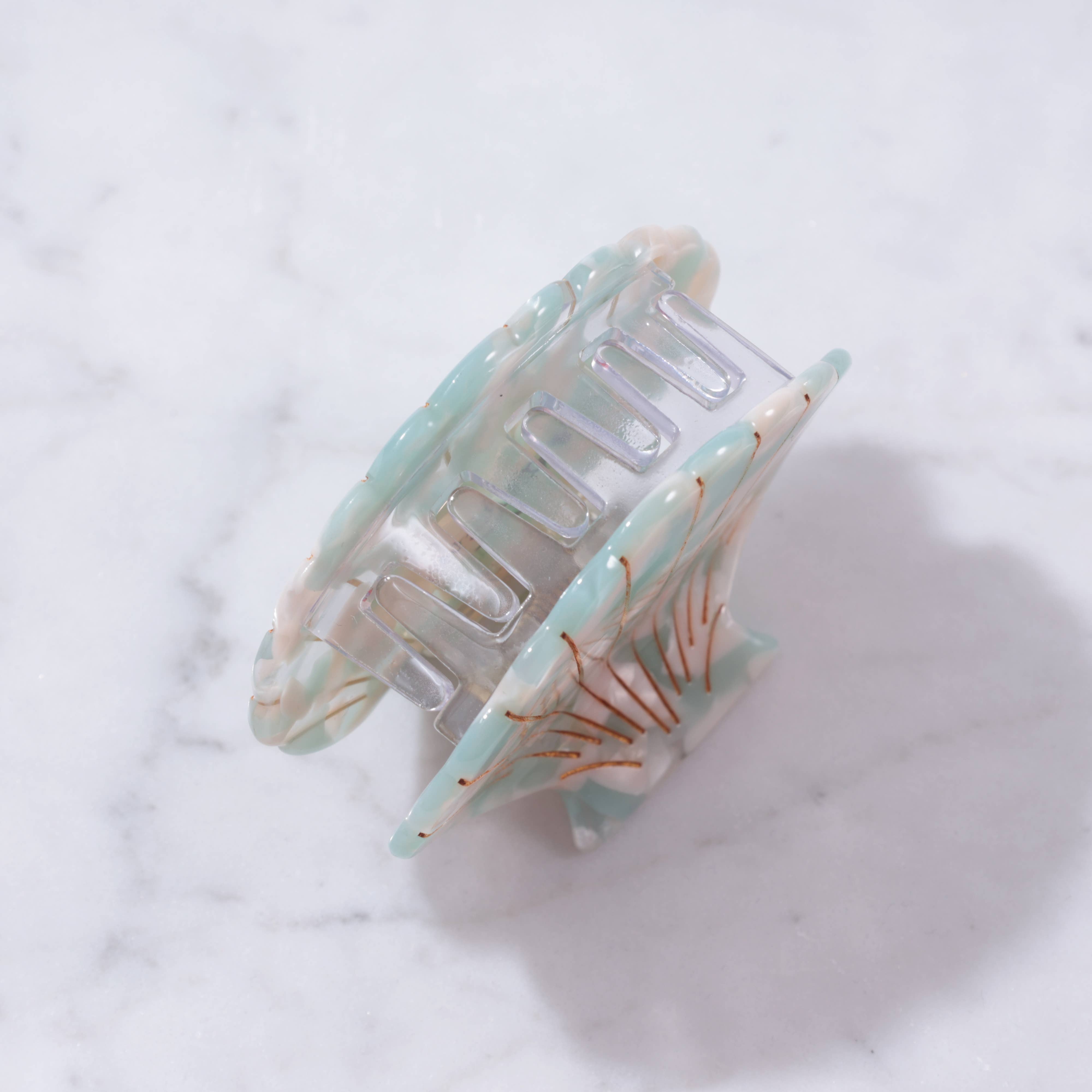 Eco-Friendly Scallop Shell Hair Clip Large