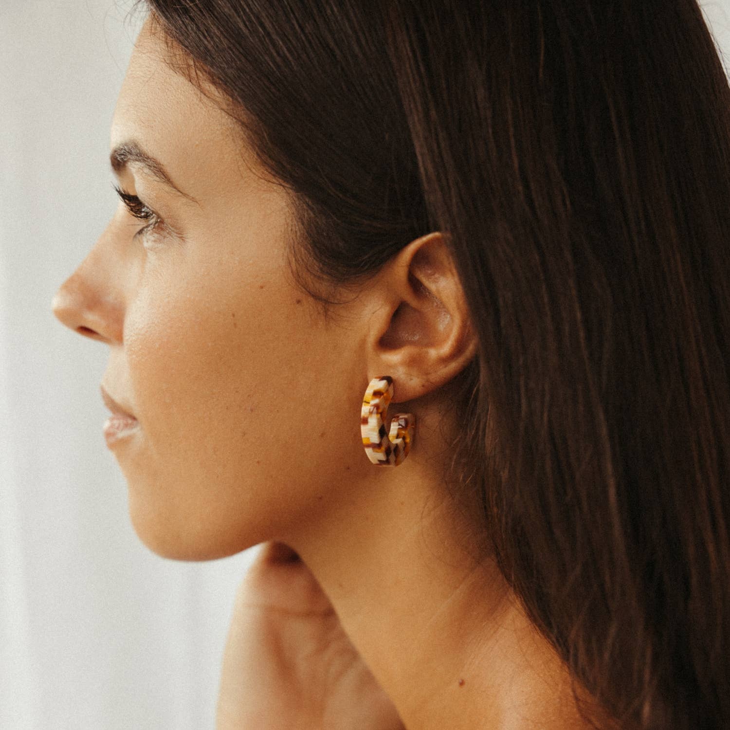Ray | Hoop Earrings | Medium Size | Assorted
