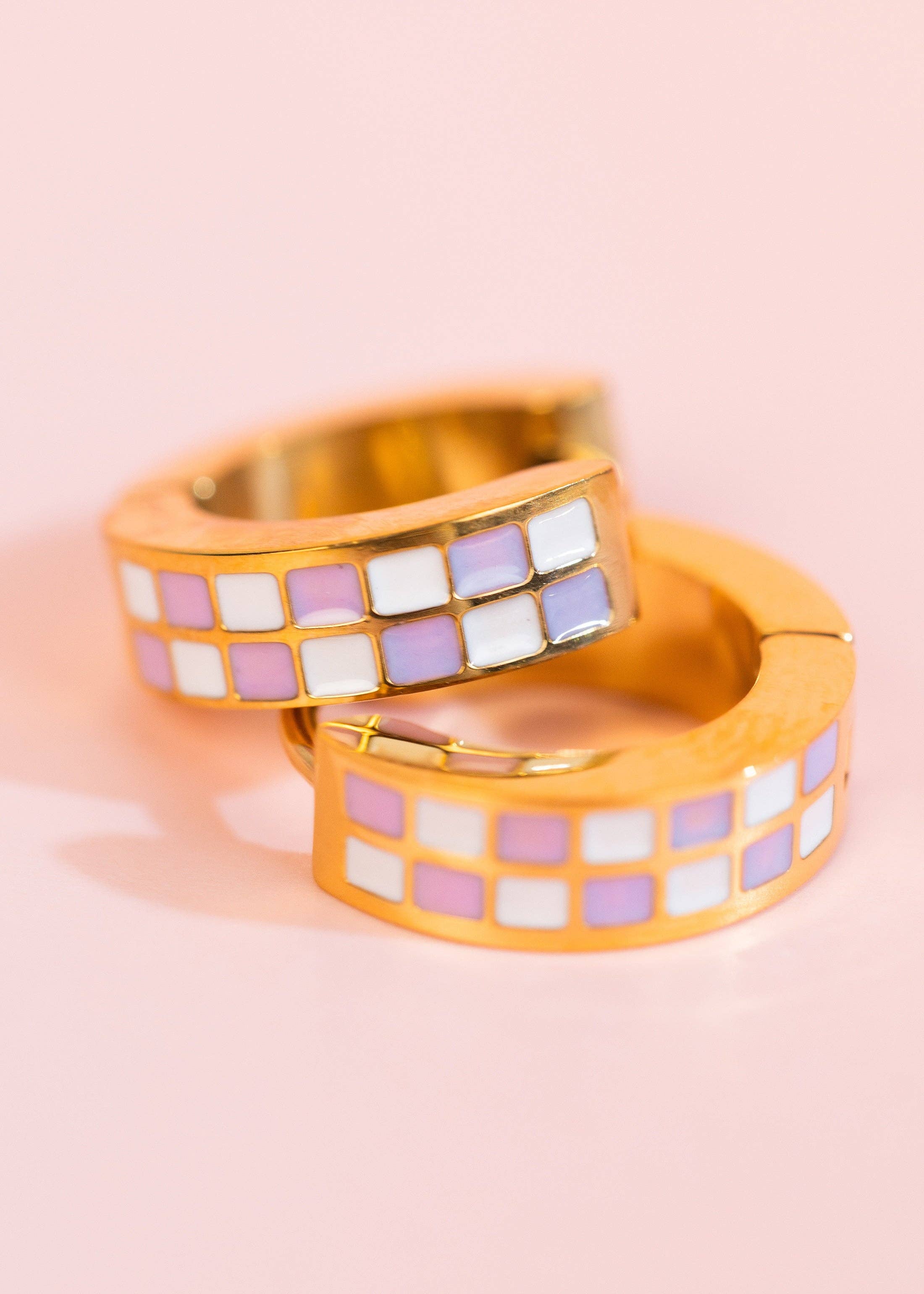 Lilac Checkered Huggies