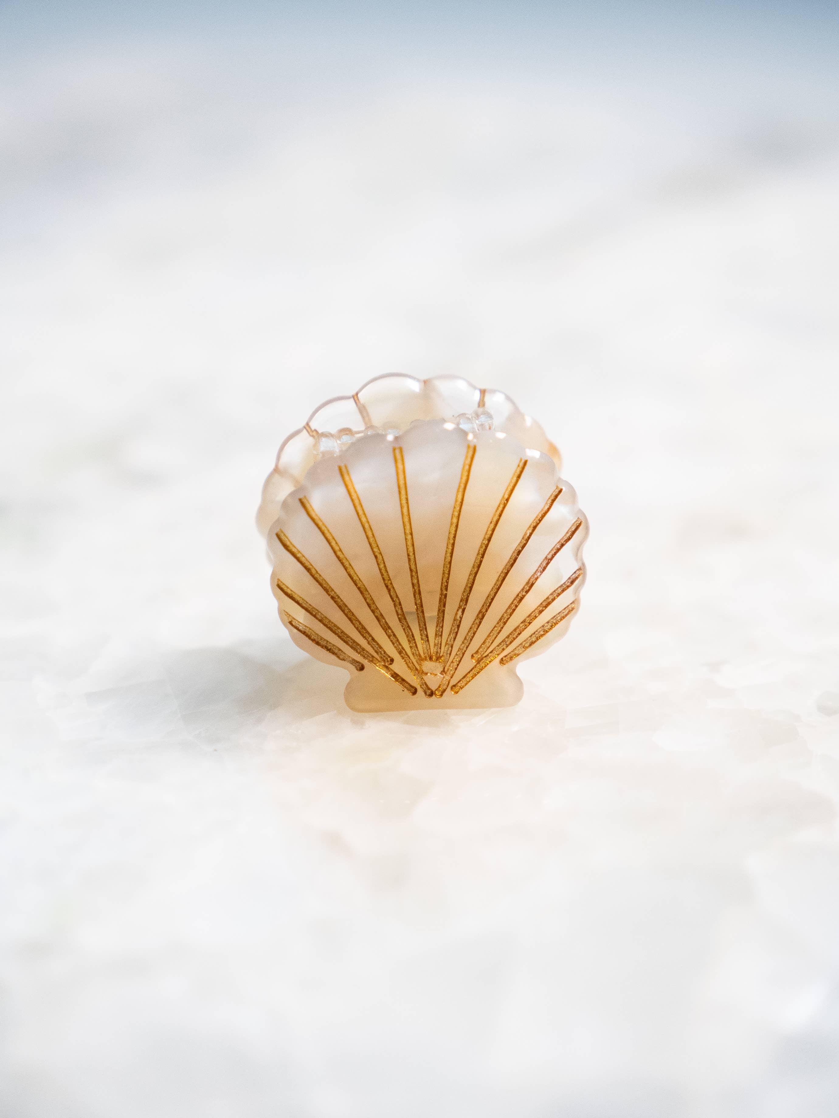 Eco Friendly Scallop Shells Hair Clip, Mini