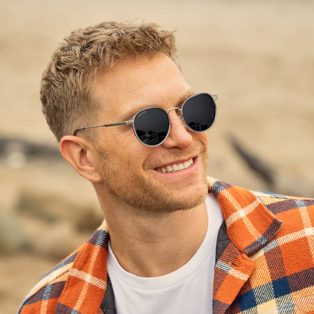 Niko - Crystal Grey + Silver, Smoke Polarized Sunglasses