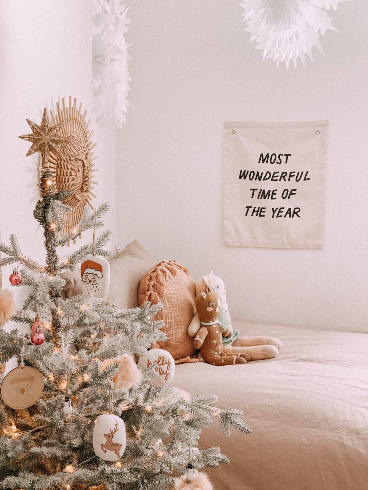 Wonderful time of the year banner