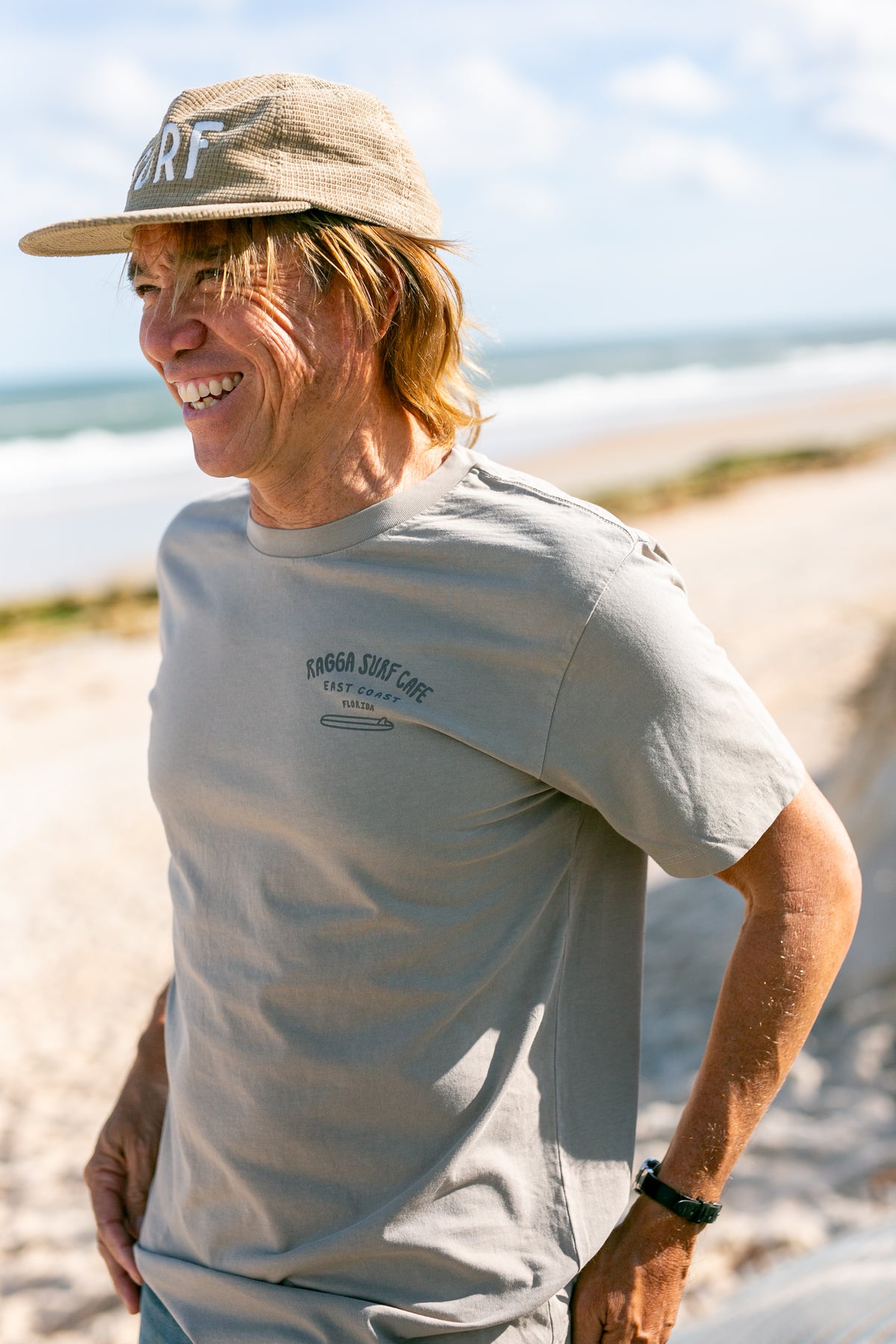 Grey Ragga Surf Cafe Shirt And Hat