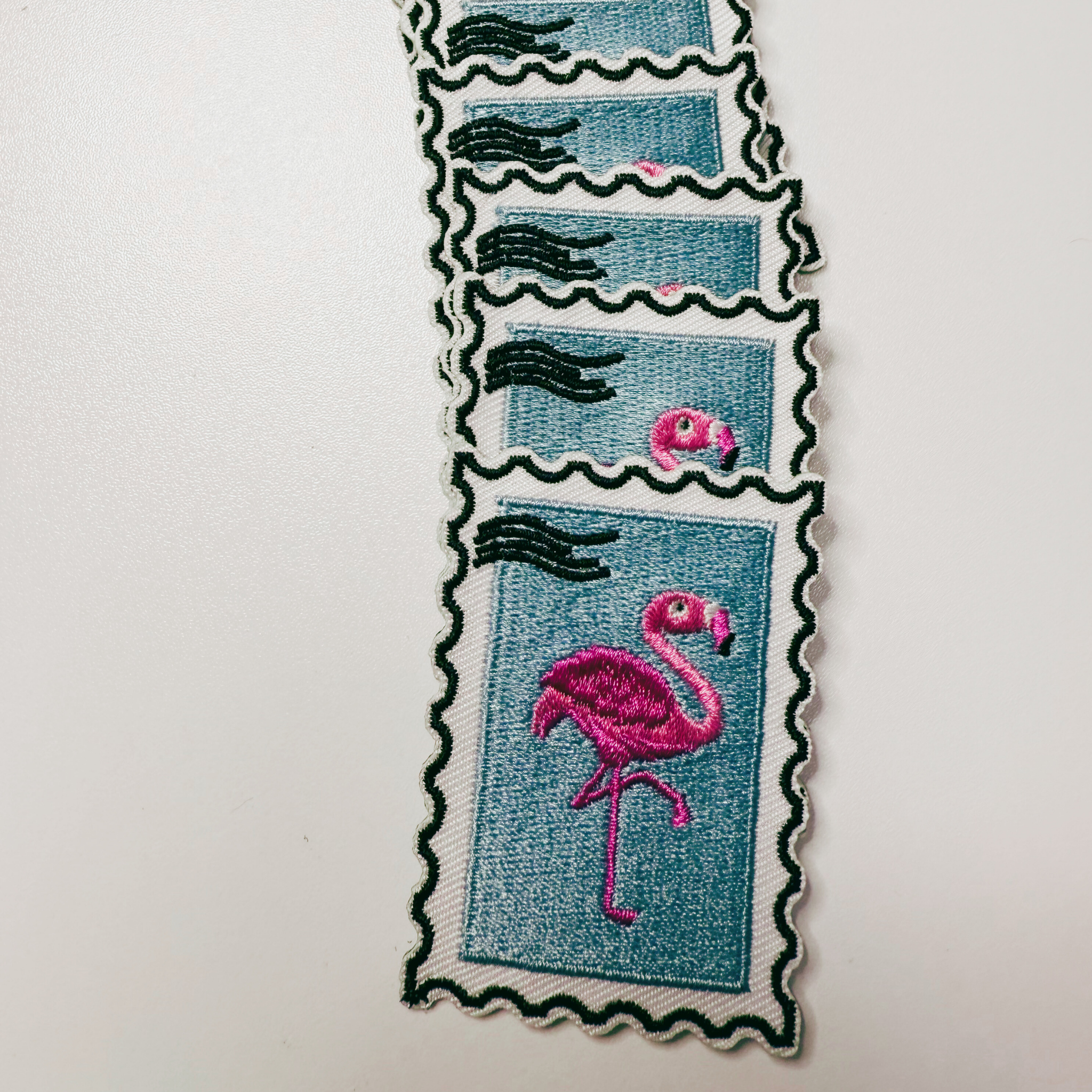 2.5" Flamingo - Embroidered Hat Patch