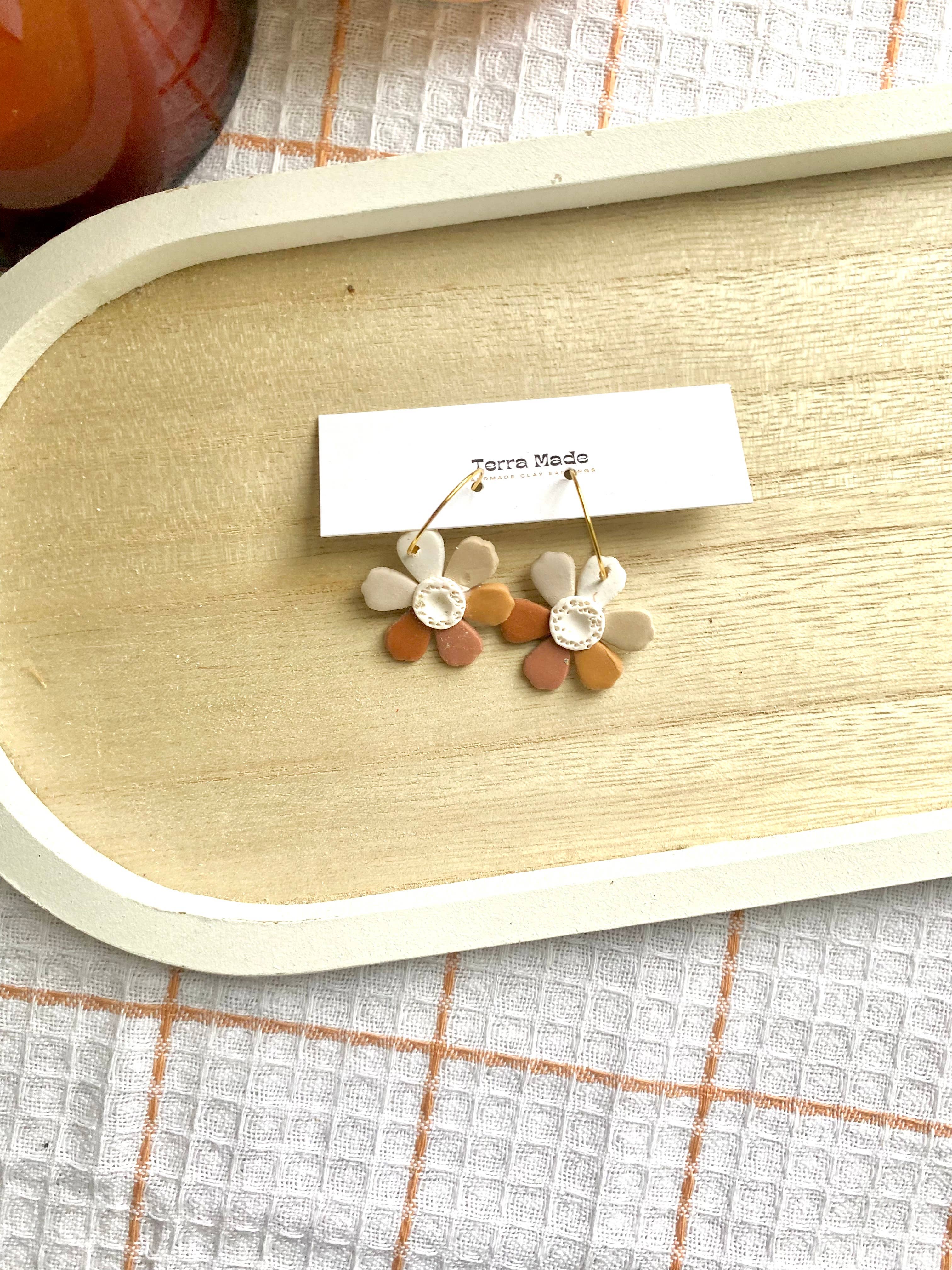 Terra Made - Retro boho flower earrings