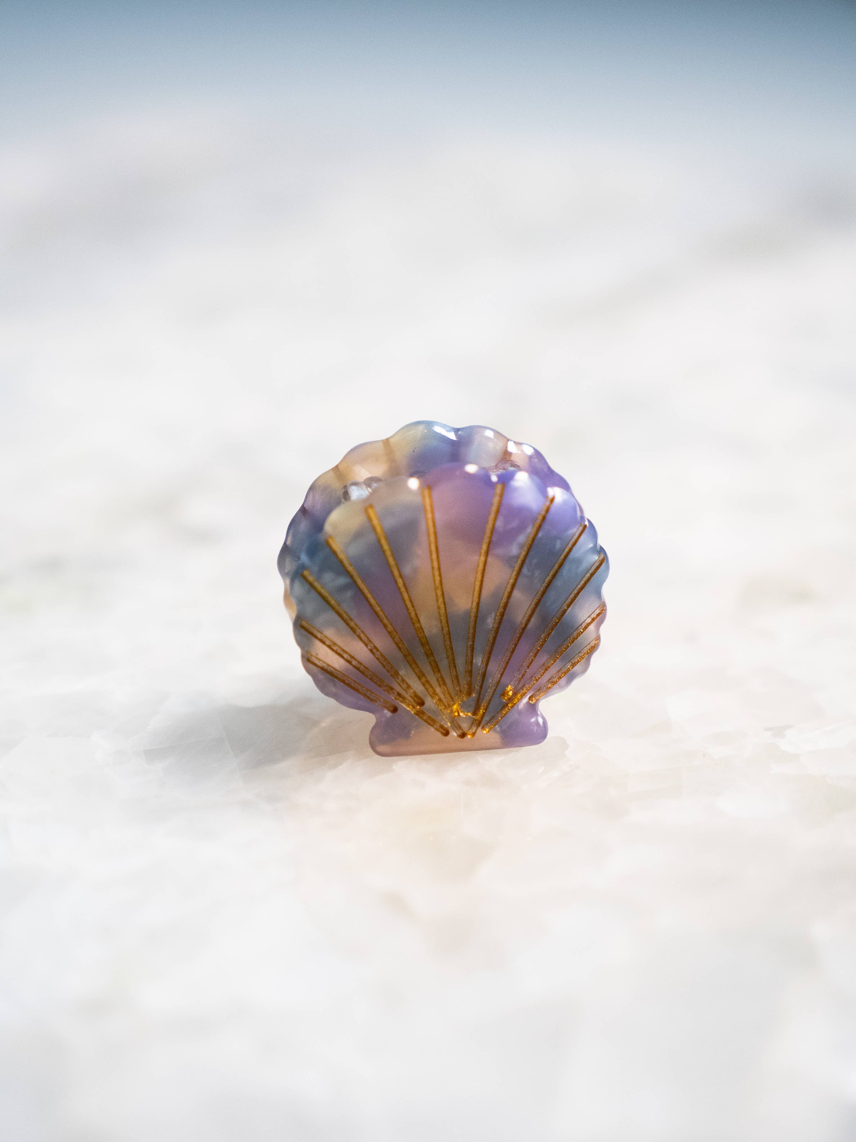 Eco Friendly Scallop Shells Hair Clip, Mini