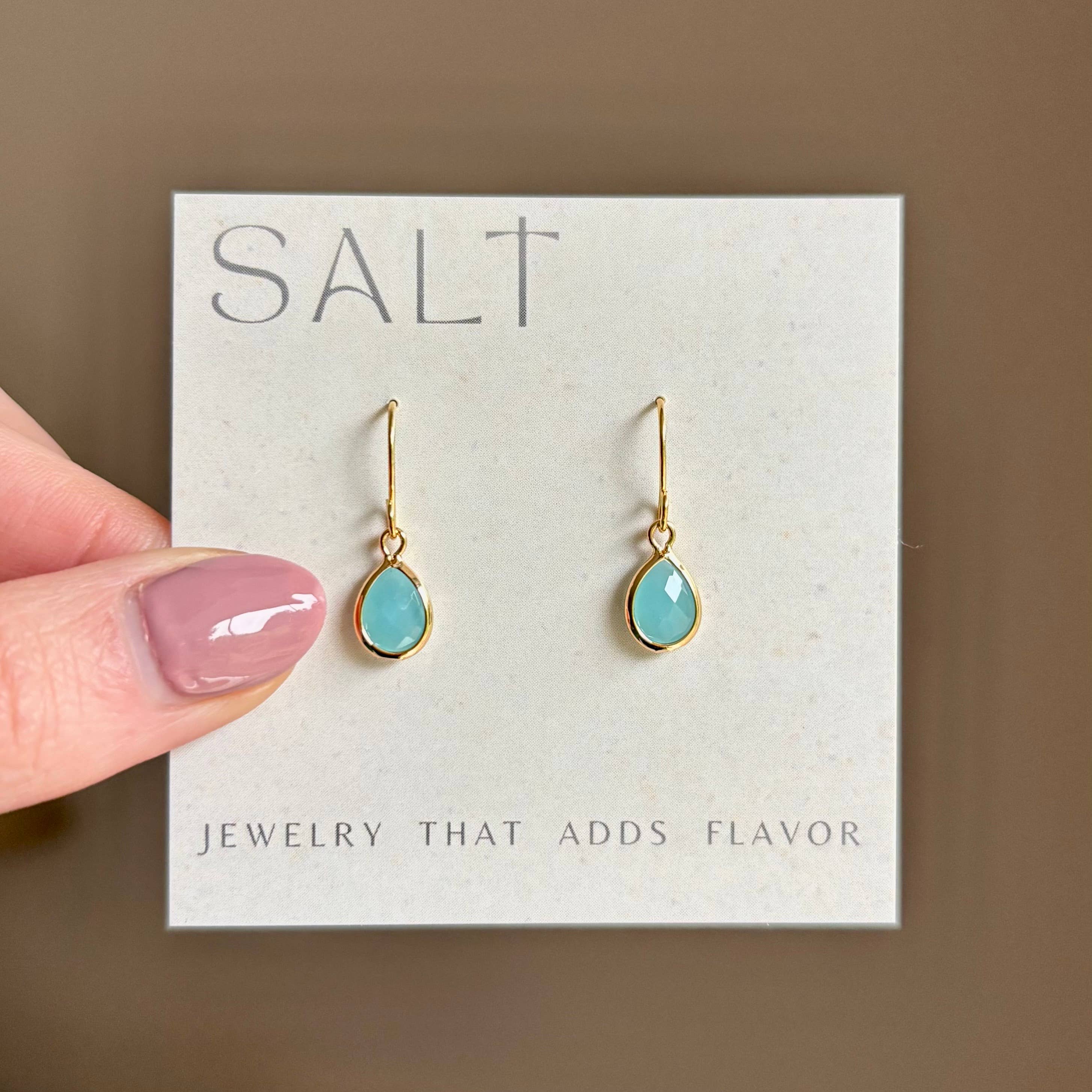 AQUAMARINE GEM EARRINGS | gold | light blue aqua gem earring