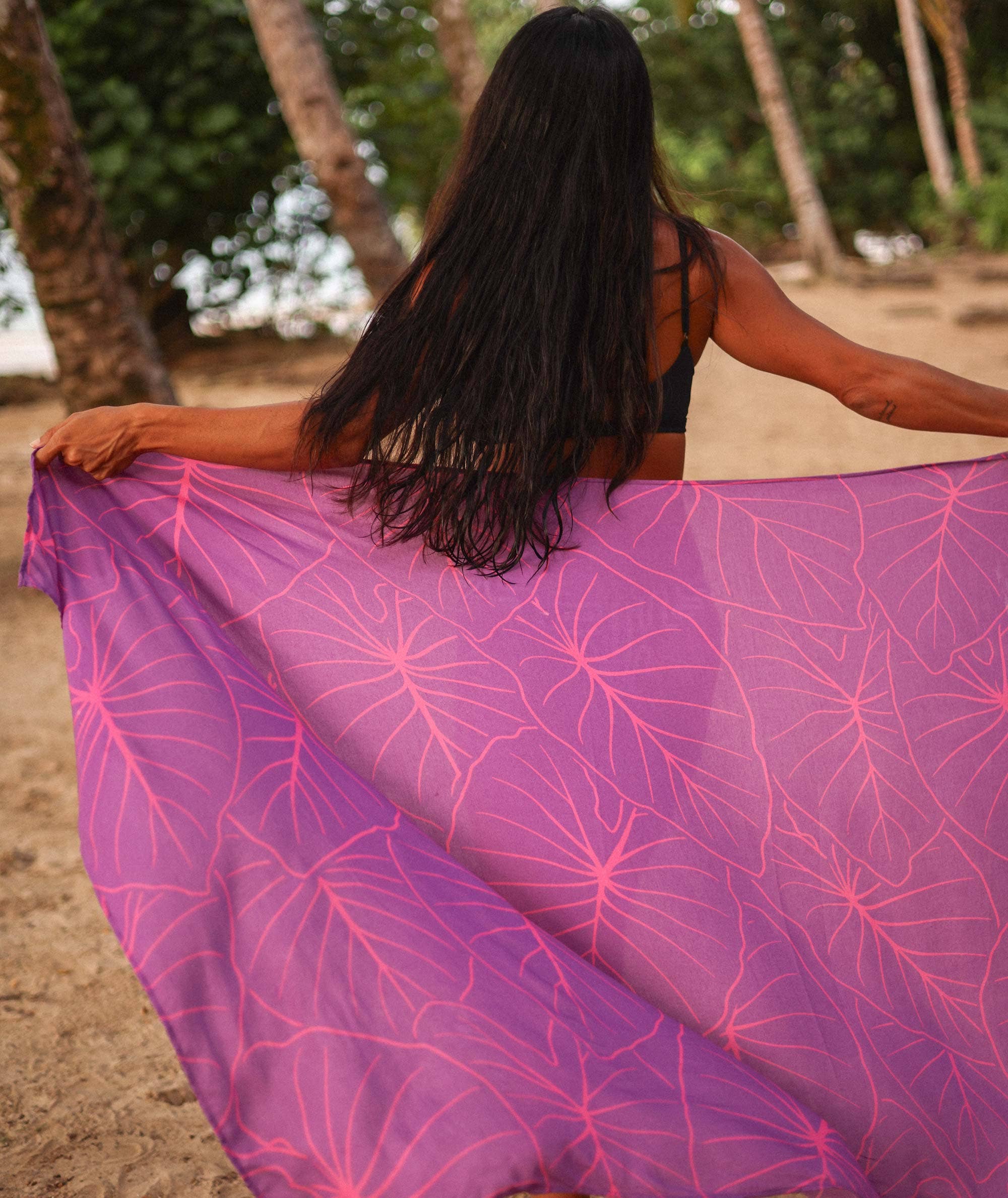 Neon Kalo Pareo