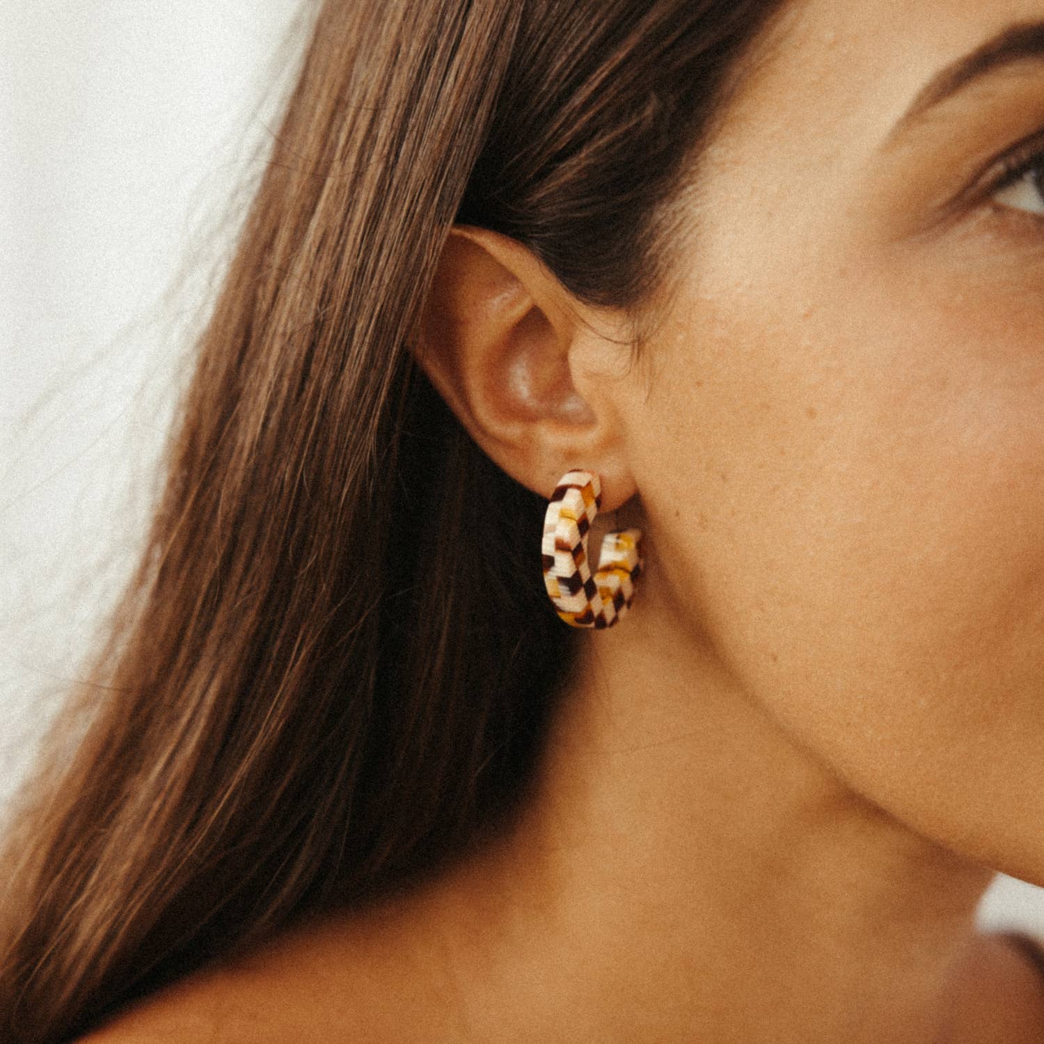 Ray | Hoop Earrings | Medium Size | Assorted