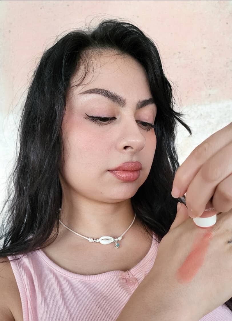 Jax Organix SPF 16 Tinted Lip& Face Balm Coral Kiss