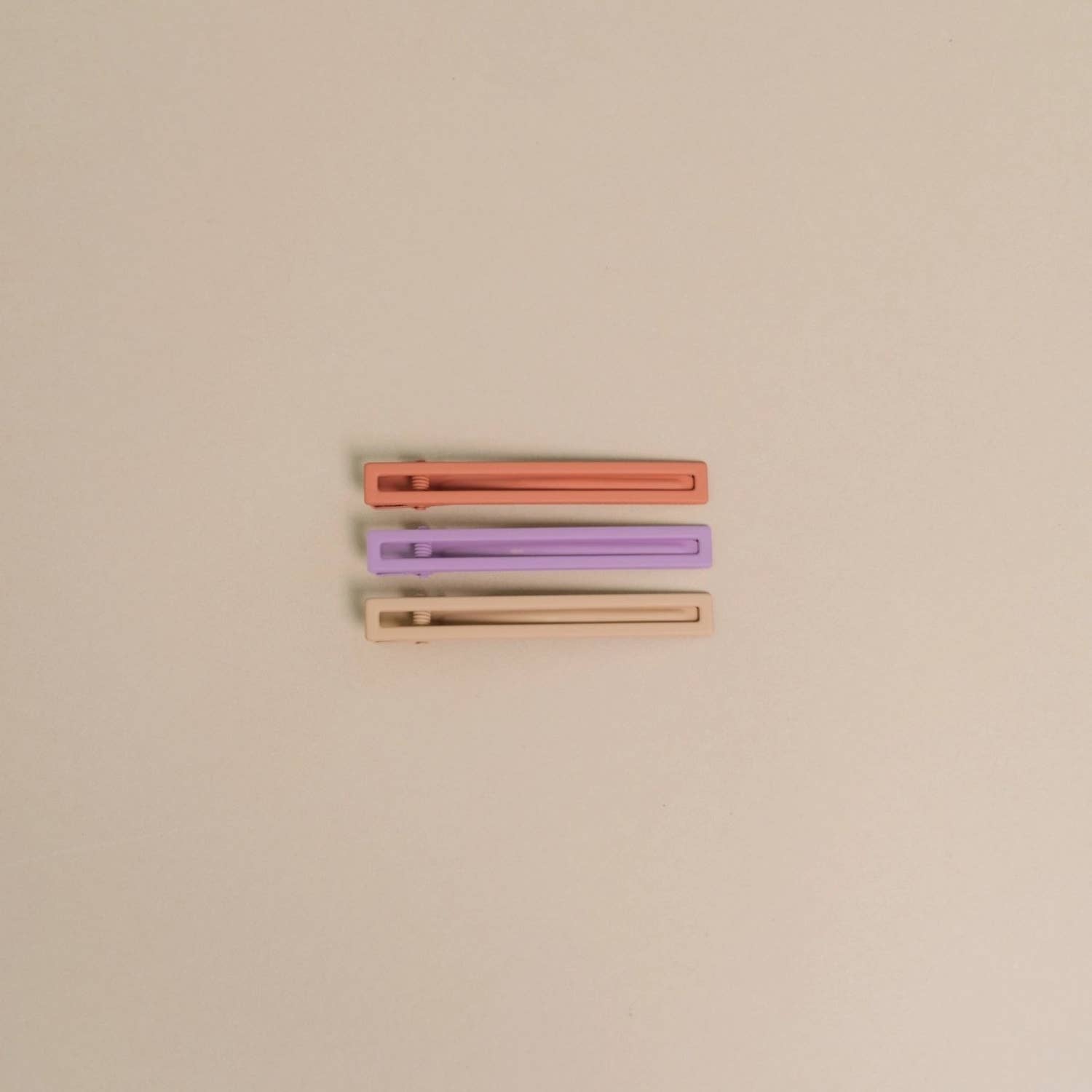 Yarrow | Alligator Hair Clips | Assorted | Metal Hair Pins