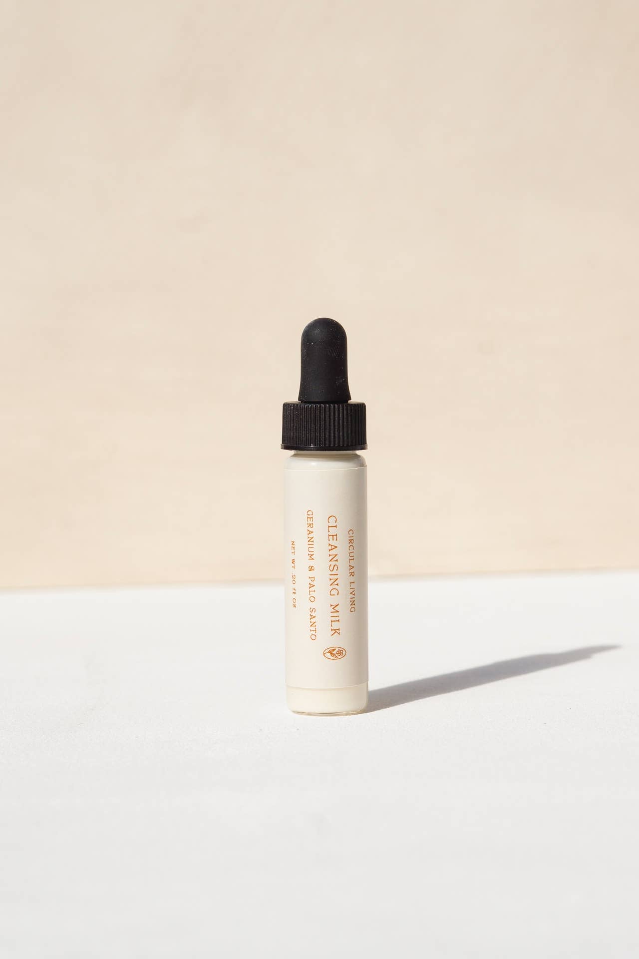 Cleansing Milk, Geranium & Palo Santo Sample Vial 