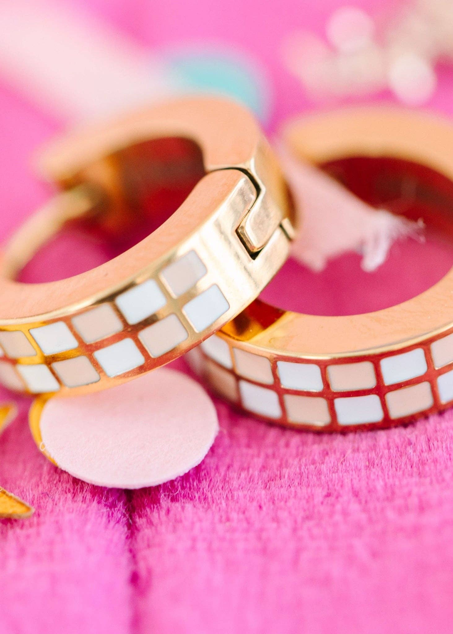 Peach Checkered Huggies