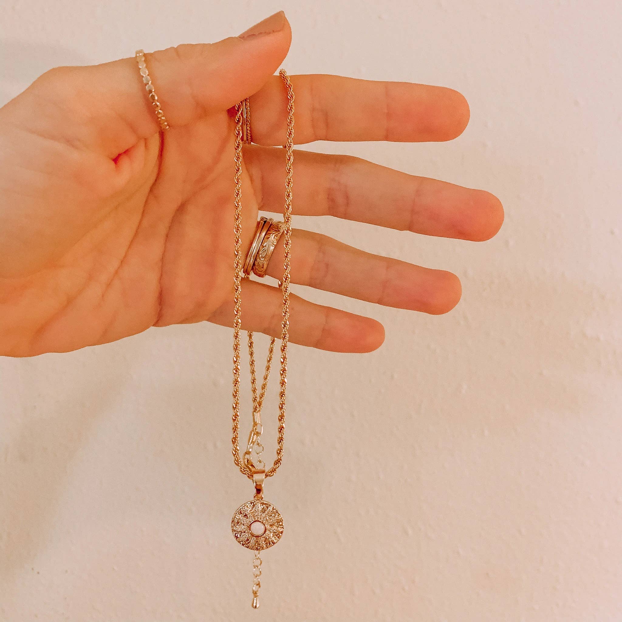 driftaway jewelry - Sol Golden Necklace