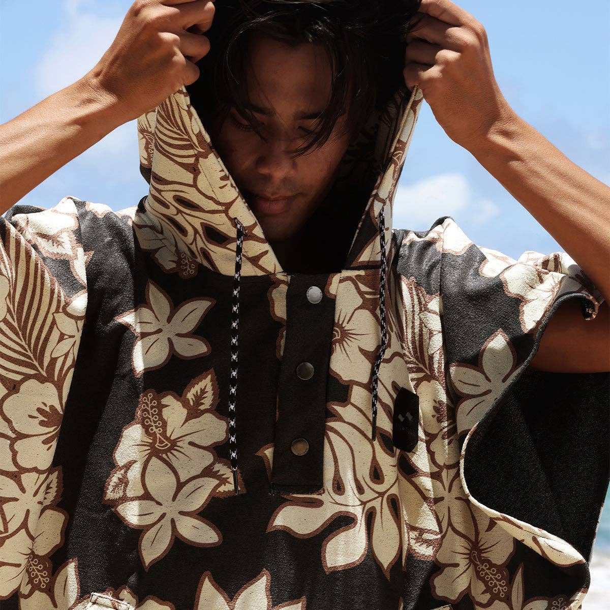 Olinda Quick-Dry Poncho by Slowtide