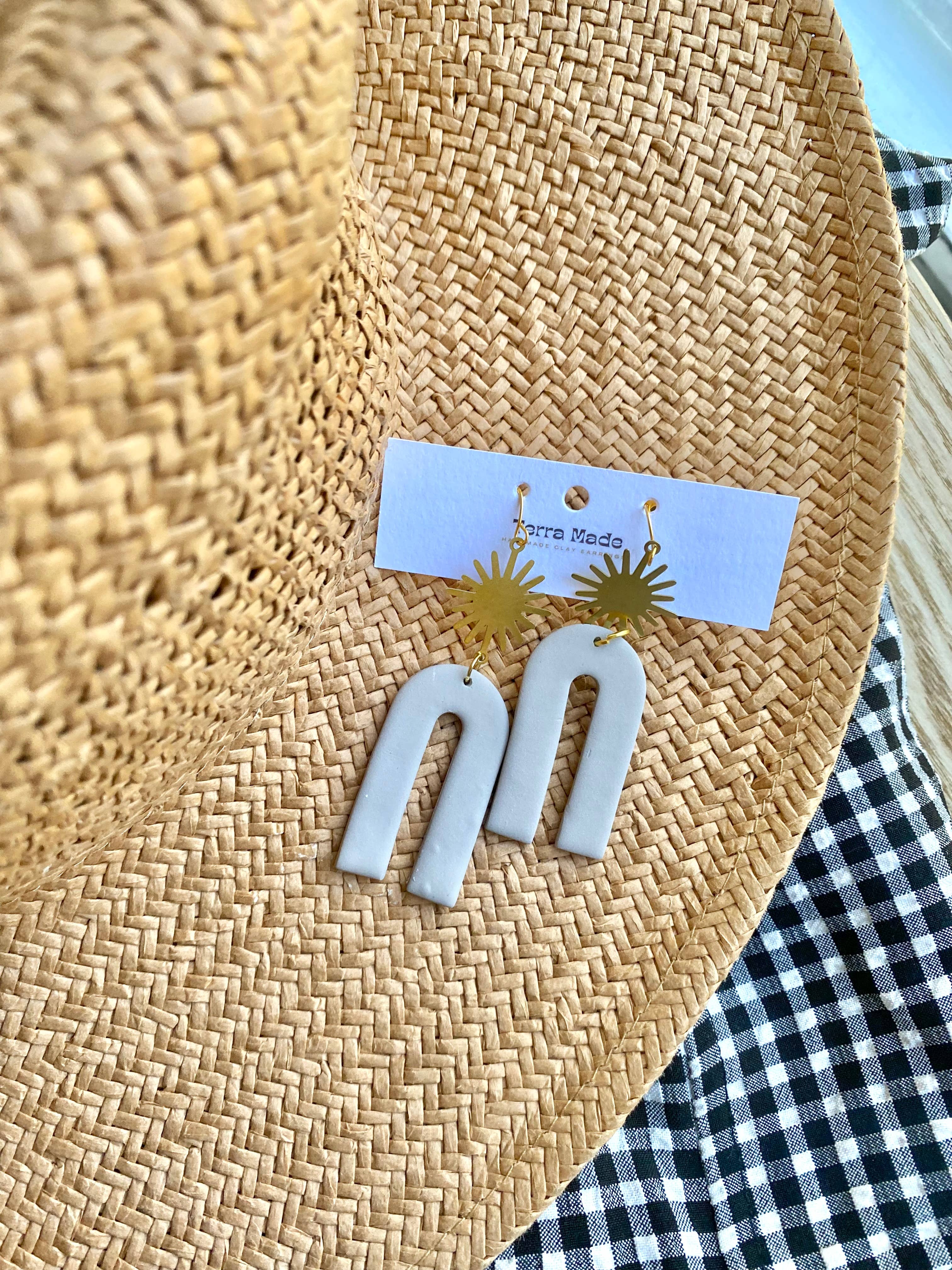 Terra Made - Arch dangle earrings