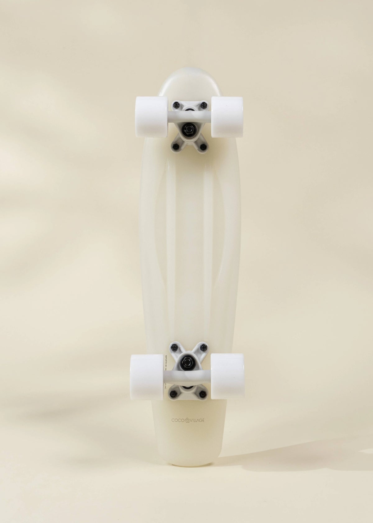 Kids’ Pintail Cruiser Skateboard–Glow in the Dark