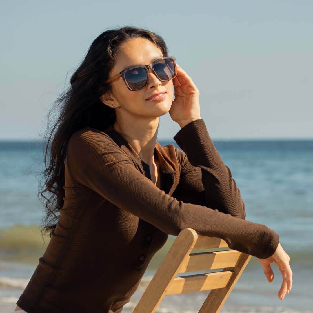 Koa - Tortoise + Walnut Wood Polarizes Sunglasses