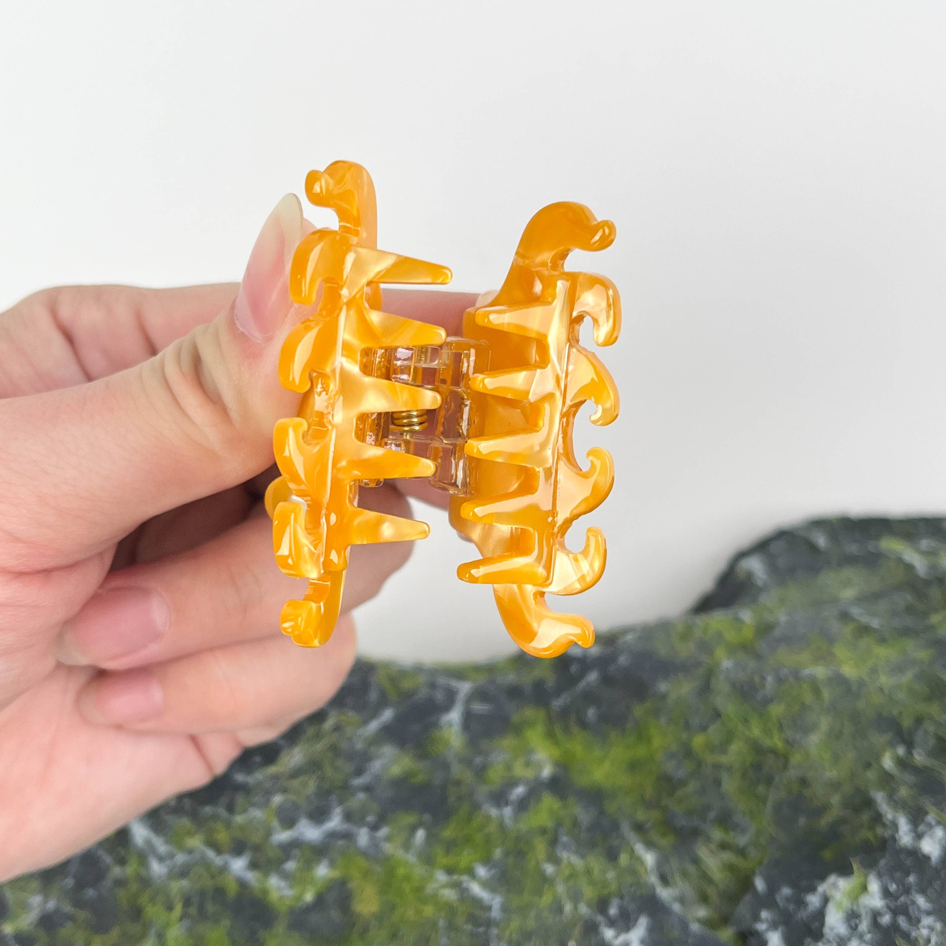 Acetate mini marine life hair clip