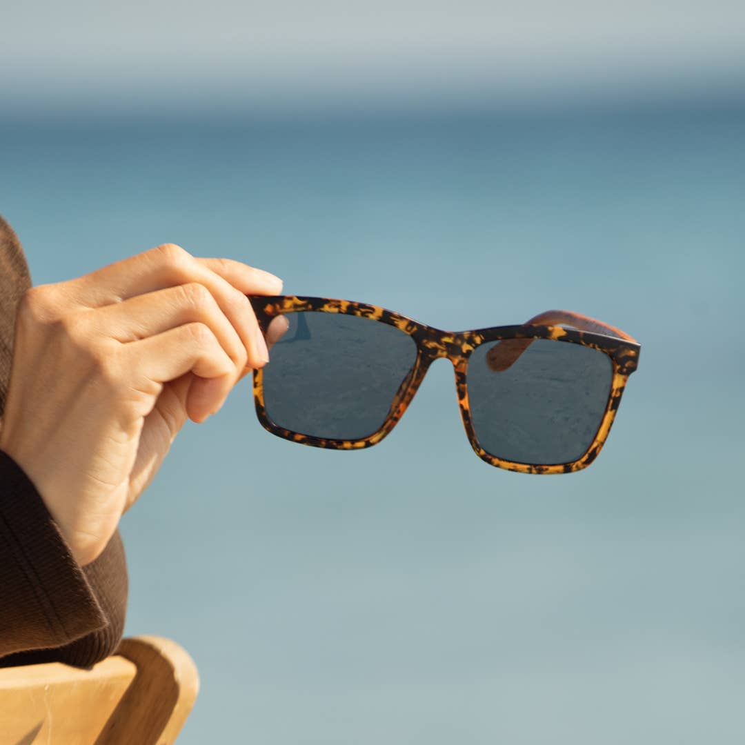 Koa - Tortoise + Walnut Wood Polarizes Sunglasses