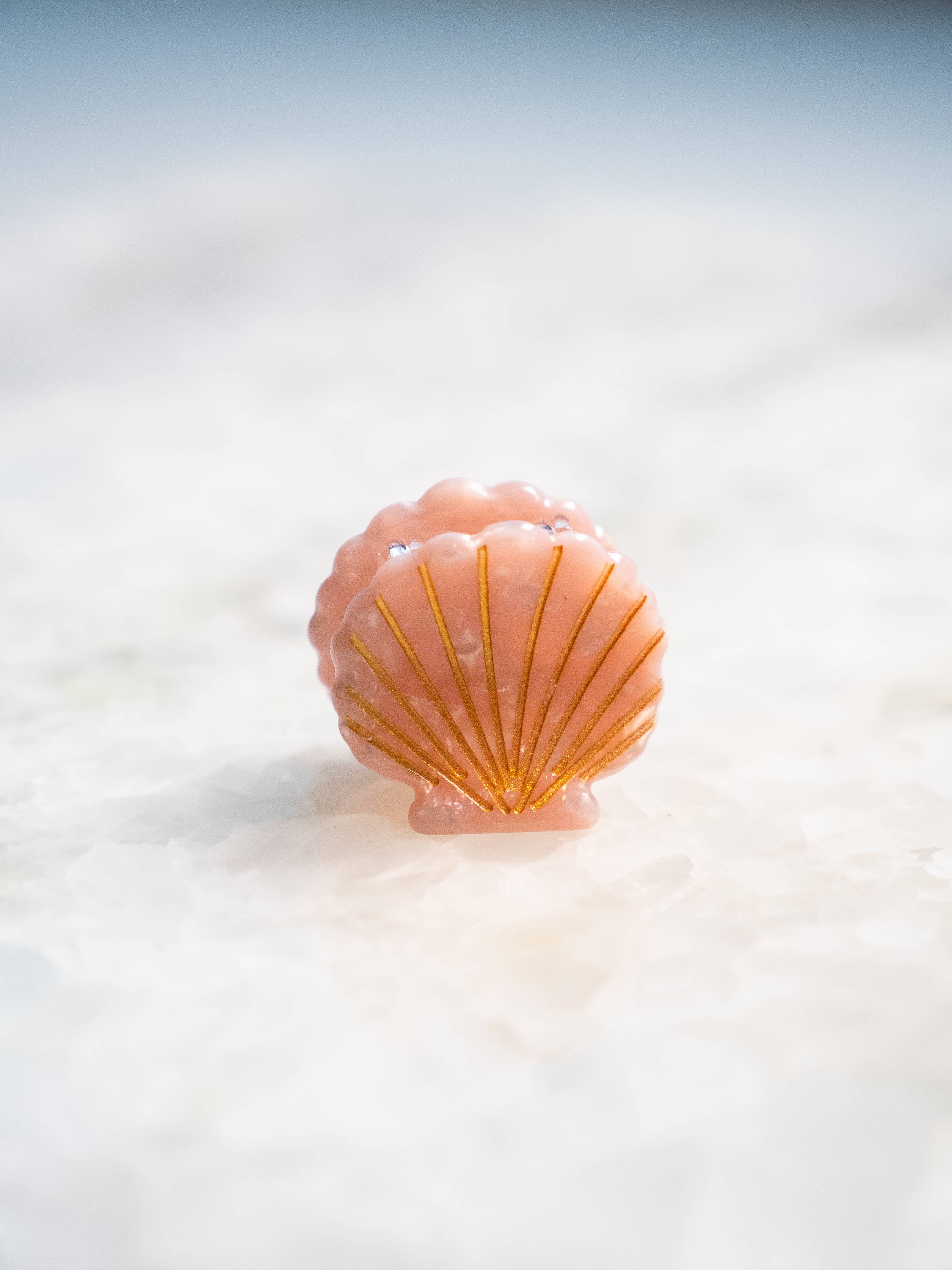 Eco Friendly Scallop Shells Hair Clip, Mini