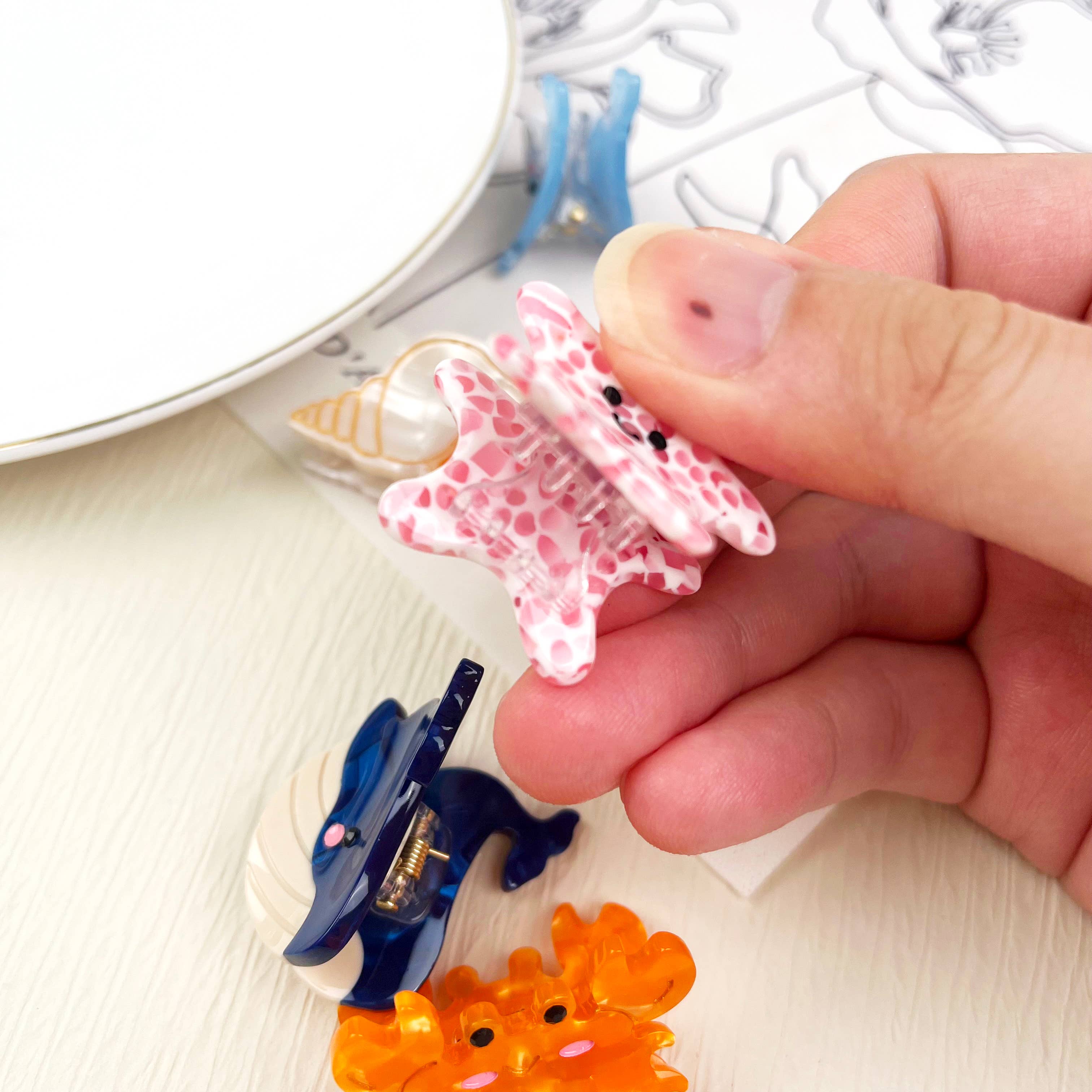 Acetate mini marine life hair clip
