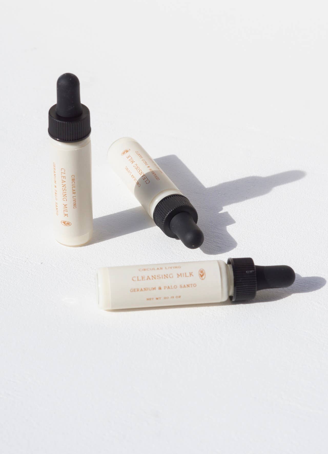 Cleansing Milk, Geranium & Palo Santo Sample Vial 