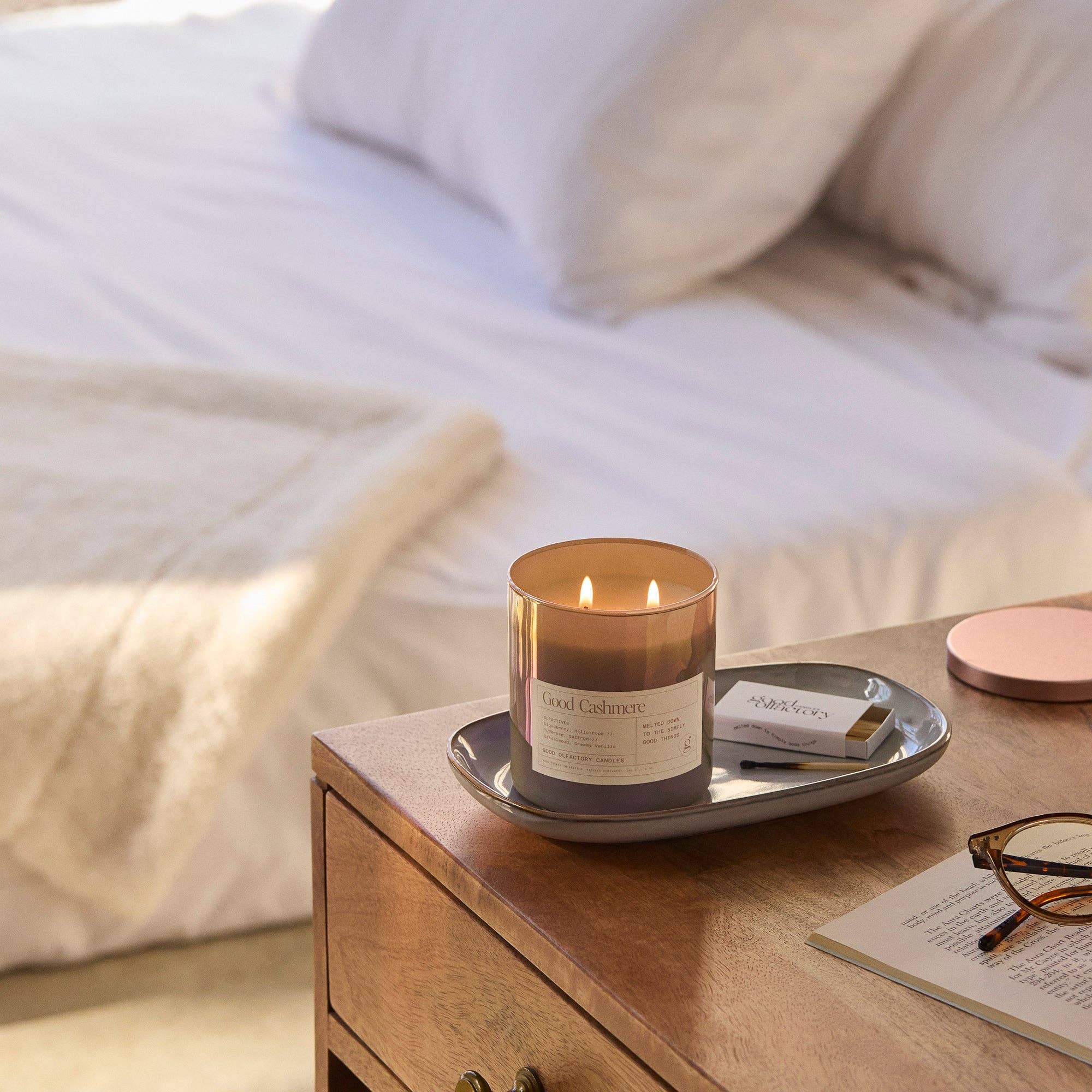 Good Cashmere Candle