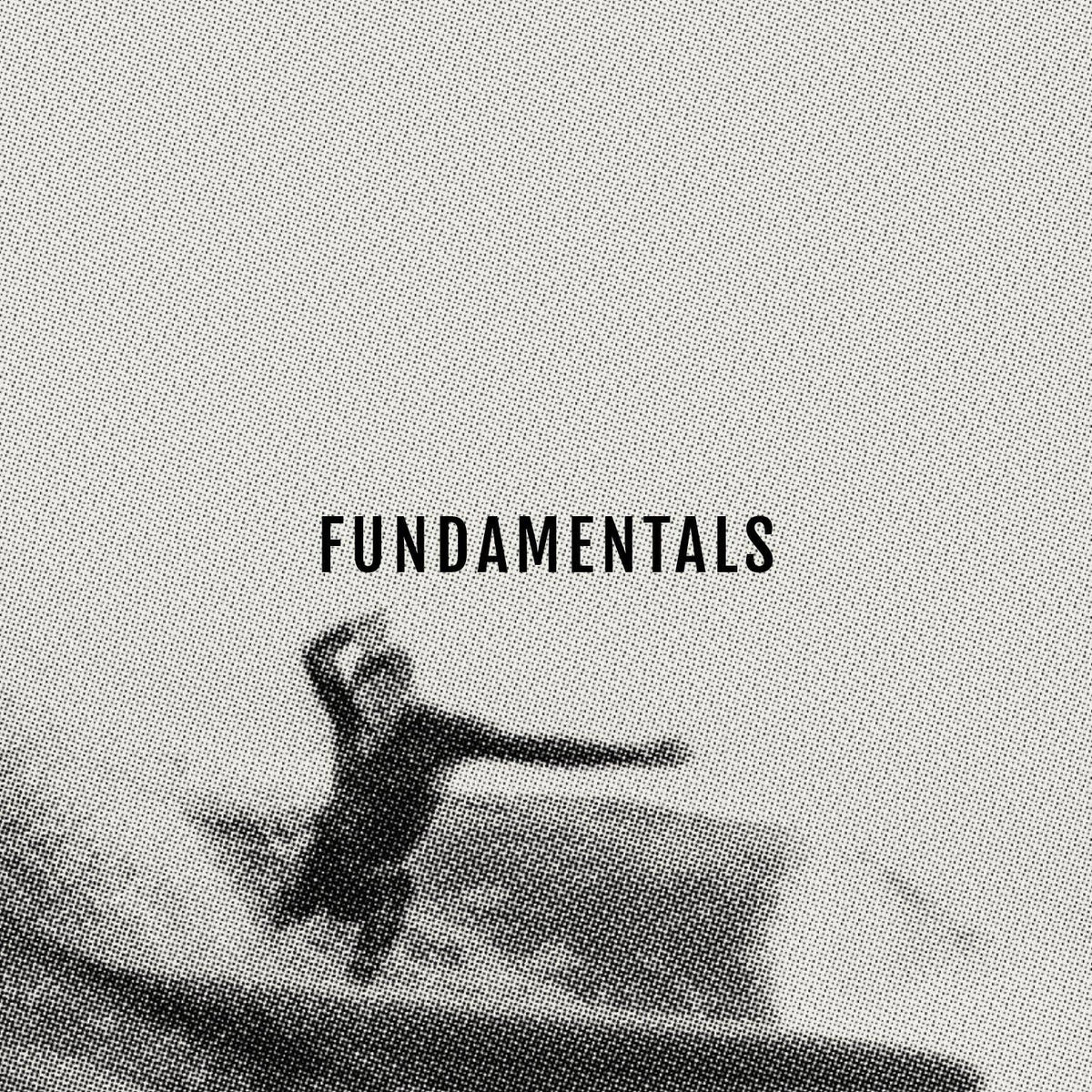 Almond's Guide to Your First Year of Surfing (Paperback)