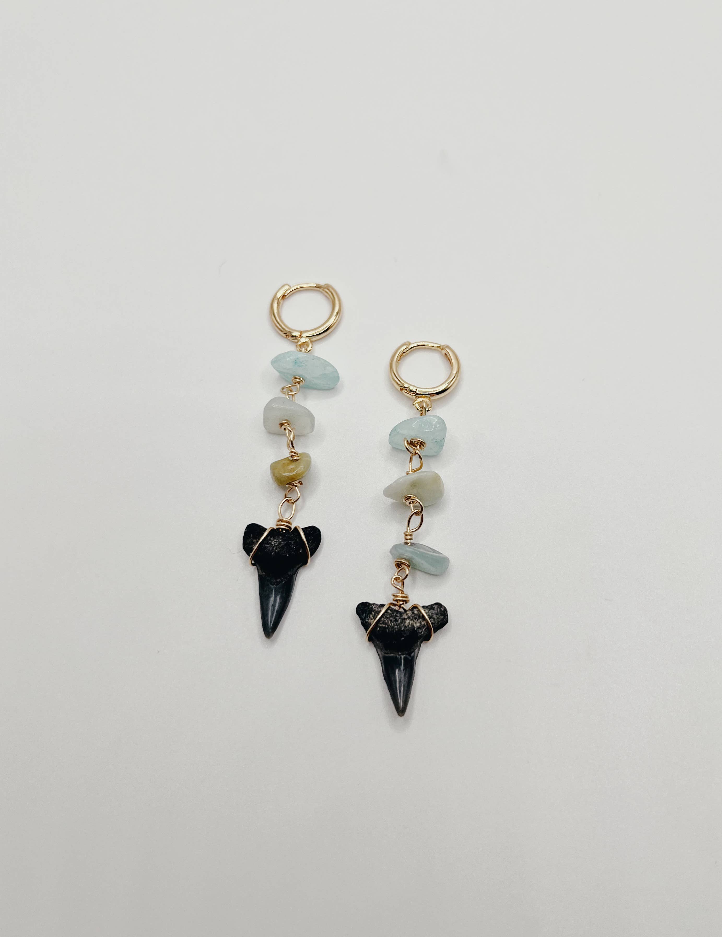 Dainty Shark Tooth Hoop Earrings With Gemstone Chip