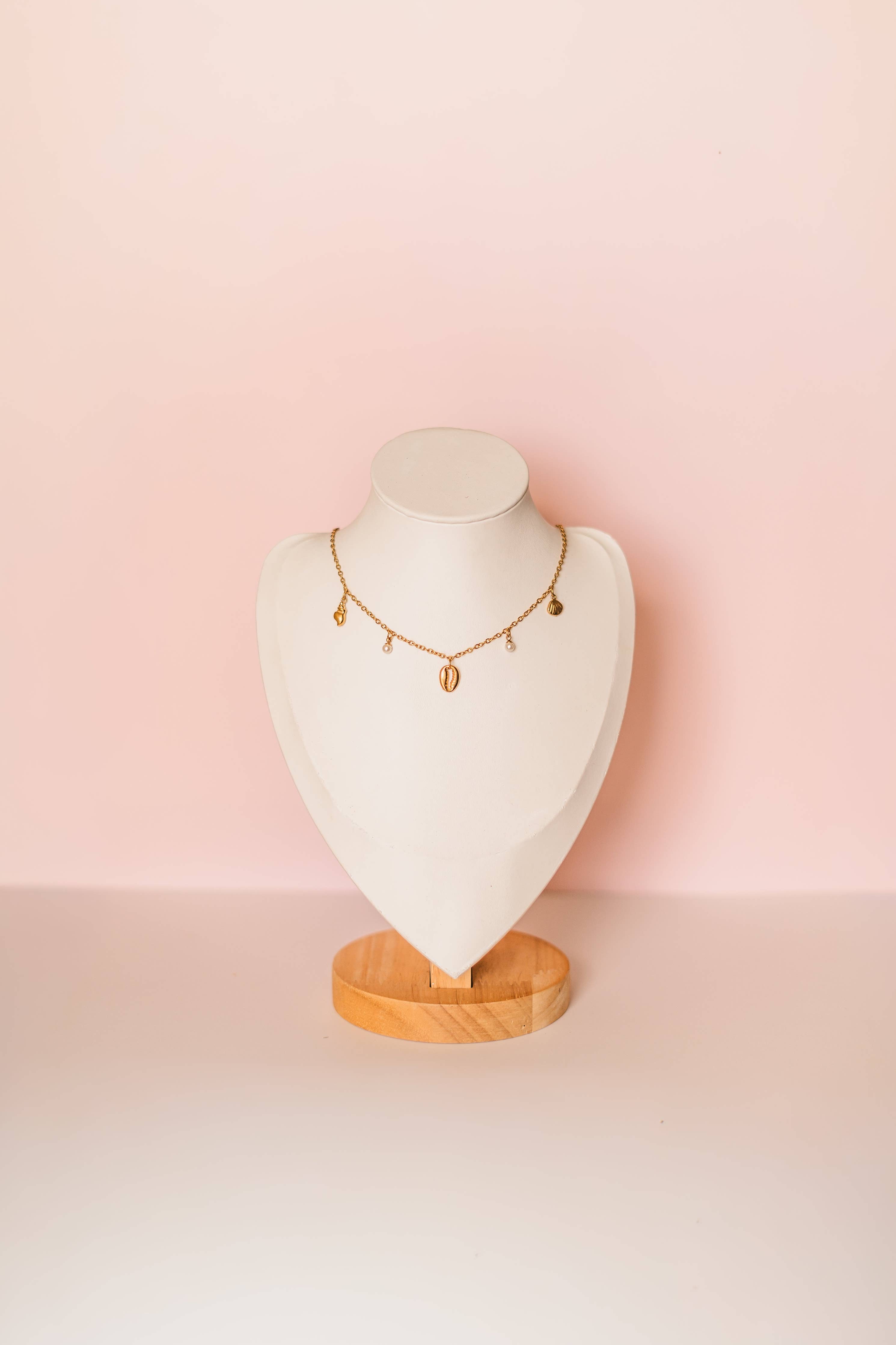 Mia | Dainty Shell Charm Necklace - Create Your Sunshine